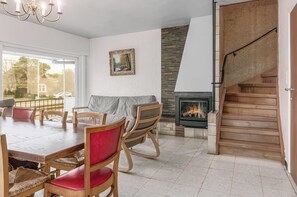 Interior - 5 bedroom accommodation in Koksijde (Koksijde)