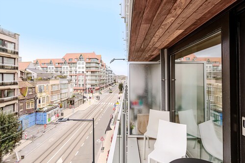 2 bedroom accommodation in Oostduinkerke