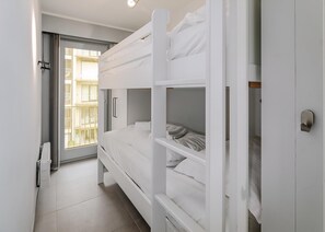 2 bedrooms, free WiFi