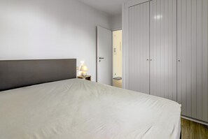 2 chambres, accès au Wi-Fi (inclus)