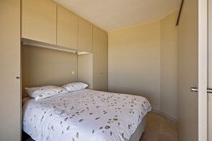 2 bedrooms, free WiFi