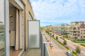 Property grounds - 2 bedroom accommodation in Oostduinkerke (Oostduinkerke)