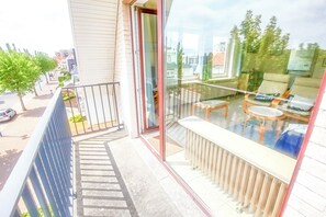 Property grounds - 2 bedroom accommodation in Koksijde (Koksijde)