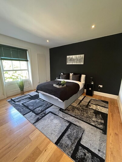 新建兩臥室寬敞公寓