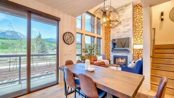 Apartment | 2 bedrooms, Internet