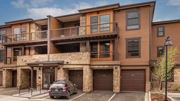 Apartment | 2 bedrooms, Internet