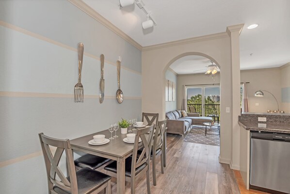 Apartment | 3 bedrooms, Internet - 3BR Condo - Hot Tub Games Pool - Near Disney (Winter Garden)