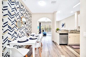 Apartment | 2 bedrooms, Internet - Upstay - Pet-friendly Condo w Pool Hot Tub Games (Winter Garden)