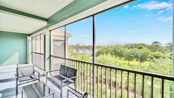 Apartment | 2 bedrooms, Internet