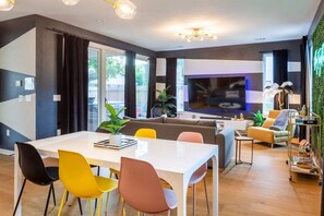 Rumah | 5 kamar tidur, meja kerja, dan internet