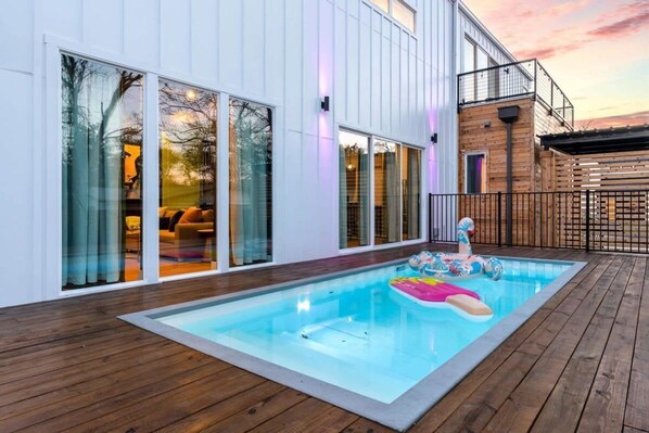 Hus | 4 soverom og internett