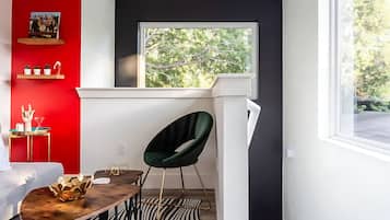 6 bedrooms, Internet