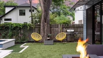 6 bedrooms, Internet