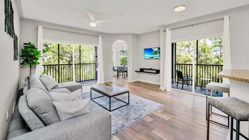 3 bedrooms, Internet