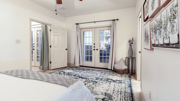 Apartemen | 4 kamar tidur dan internet