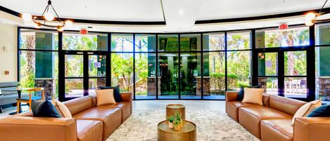 3 bedrooms, Internet