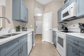 Apartment | 3 bedrooms, Internet