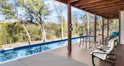 Upstay - Lakeside Getaway - Pool Hot Tub Games