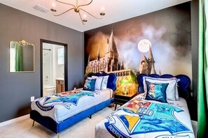 Casa | 8 dormitorios y Internet