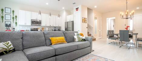 Apartment | 5 bedrooms, Internet