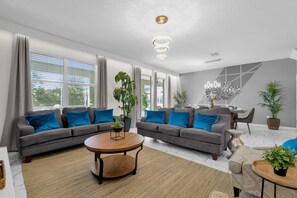 Hus | 9 soverom og internett