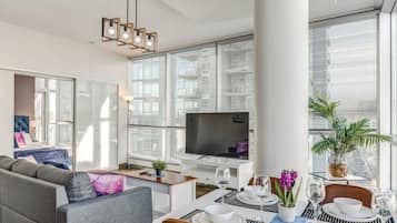 Apartment | 2 bedrooms, Internet