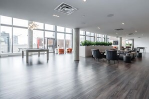 1 bedroom, high-speed internet - Newly Built Condo w Amazing Amenities and Views (Kitchener)