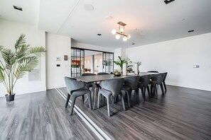 1 habitación y acceso a internet