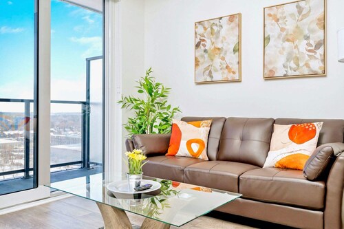 Union Towers Condo With City Views and Patio