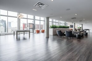 Apartment | 1 bedroom, Internet - Union Towers Condo With City Views and Patio (Kitchener)