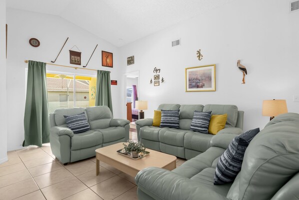 House | 5 bedrooms, Internet