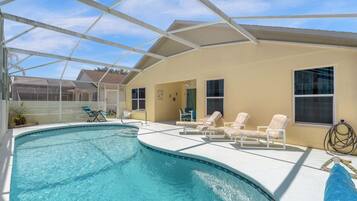 House | 5 bedrooms, Internet