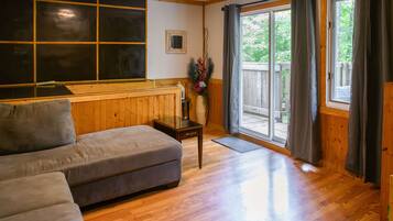 House | 2 bedrooms, Internet