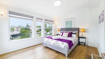 Apartemen | 3 kamar tidur dan internet