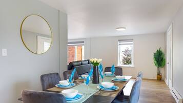 Apartment | 3 bedrooms, Internet