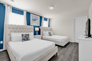 House | 8 bedrooms, desk, Internet - Upstay - Mickey Themed Mansion w Pool and Hot Tub (Kissimmee)