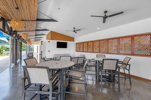 Apartment | 3 bedrooms, Internet