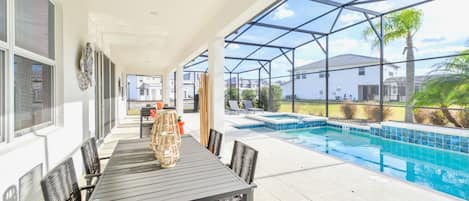 House | 15 bedrooms, Internet