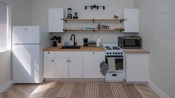 Apartment, Accessible | Desk, Internet