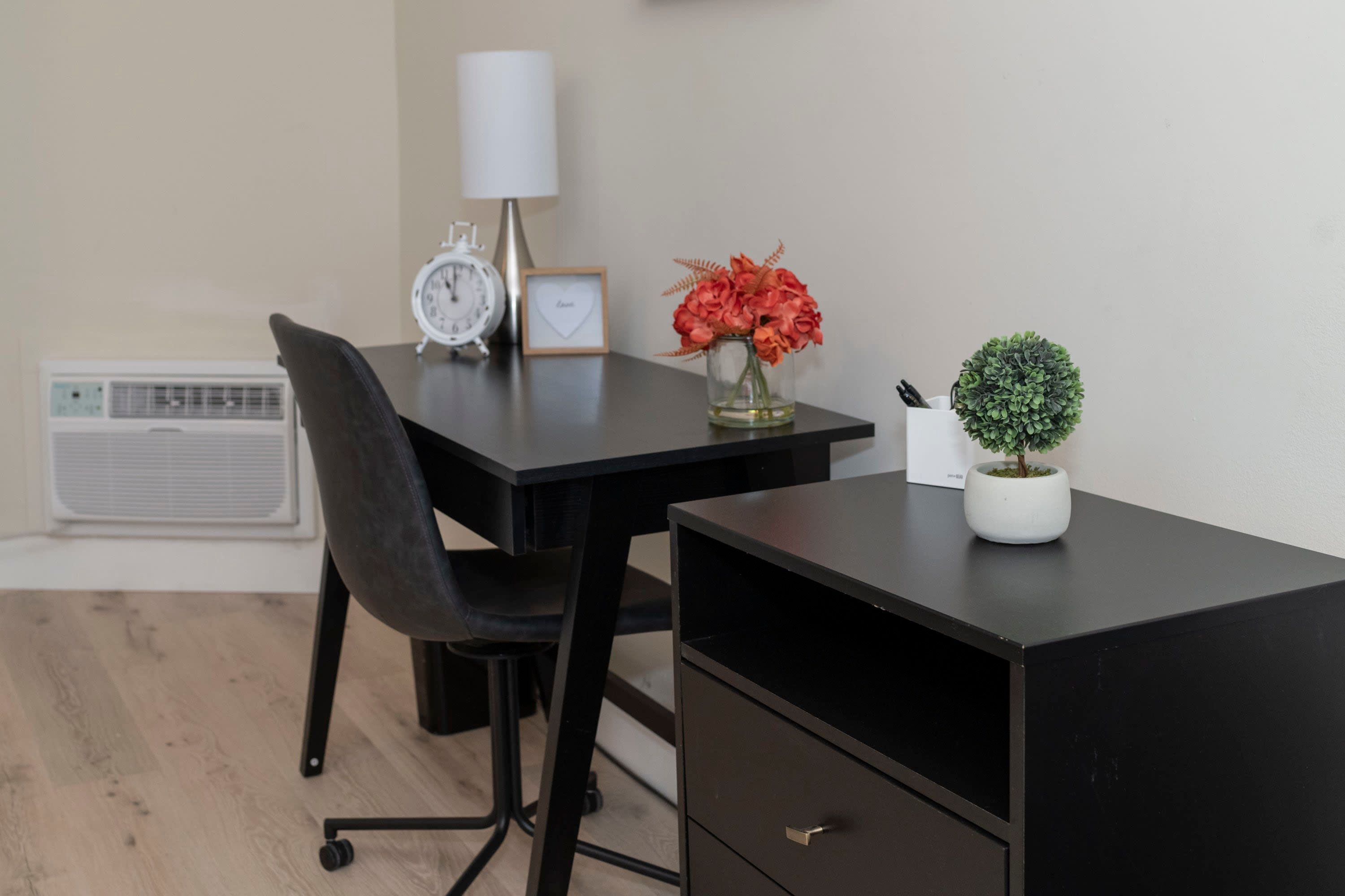 Căn hộ, phù hợp cho người khuyết tật | Bàn, truy cập Internet tốc độ cao 