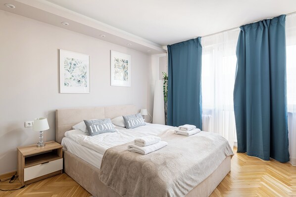 Appartement, balkon | 1 slaapkamer, een strijkplank/strijkijzer, gratis wifi