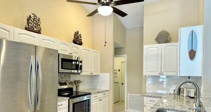 Pool Retreat & Minutes to the Beach!