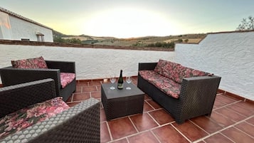 Habitación básica doble | Terraza o patio