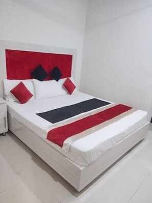 豪華雙人房 | 隔音、熨斗/熨衣板、免費無線上網