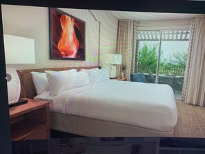 1 slaapkamer, een strijkplank/strijkijzer, wifi, beddengoed