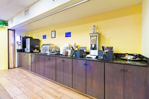 Desayuno continental incluido todos los días