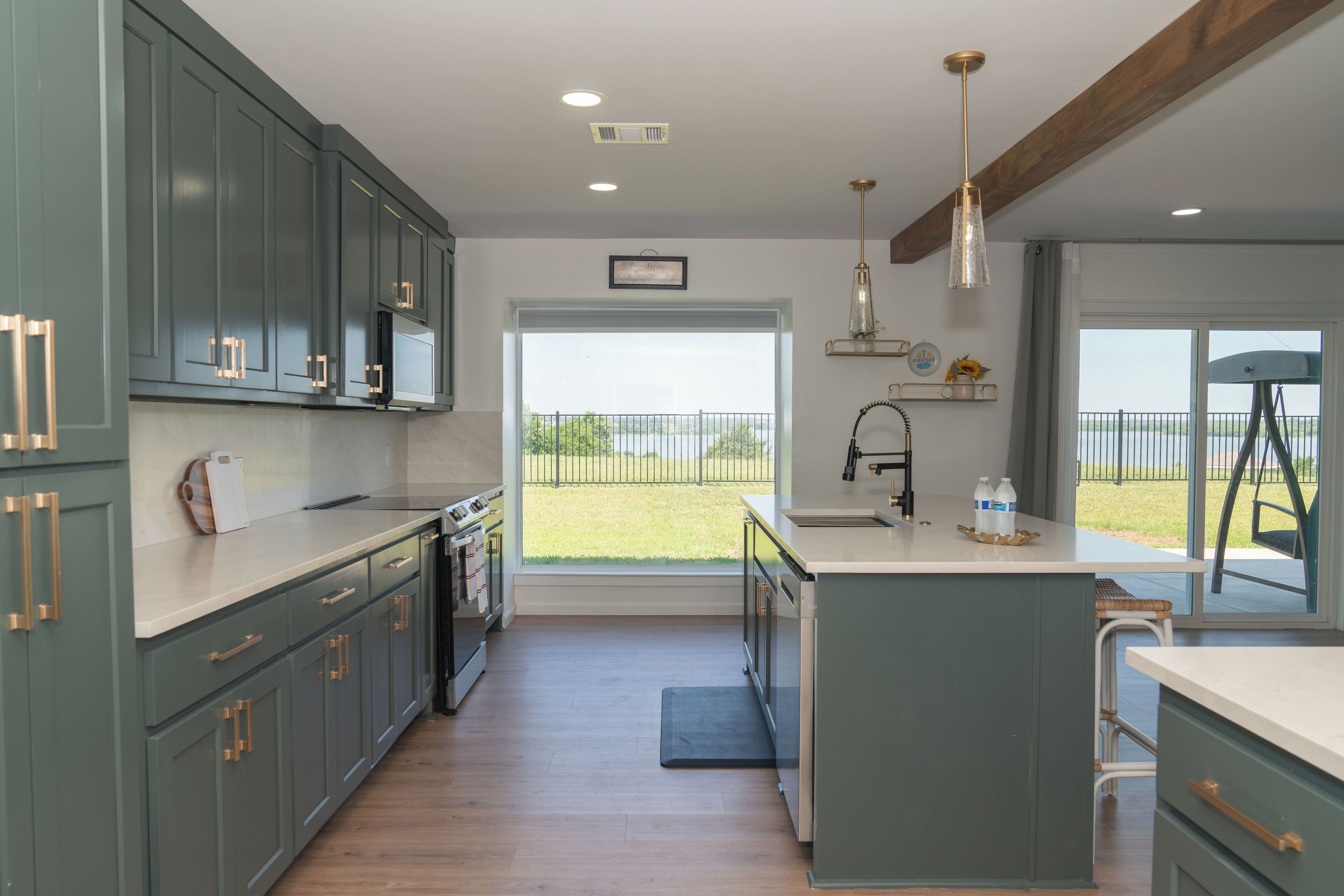 微波炉、烤箱、炉灶、洗碗机