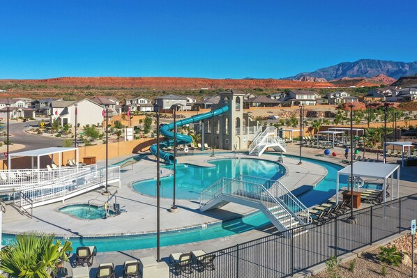 Piscine extérieure, piscine chauffée