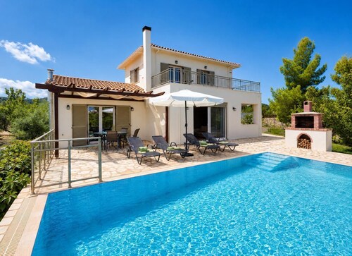 Villa Eudora - Two Bedroom Villa, Sleeps 4