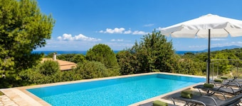 Villa Eudora - Two Bedroom Villa, Sleeps 4